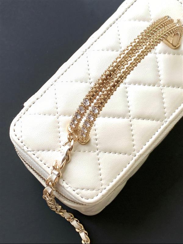 2026127215530816 600